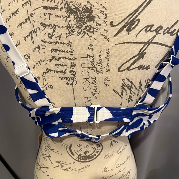 Size 18 Bikini Top - Picture 3 of 4